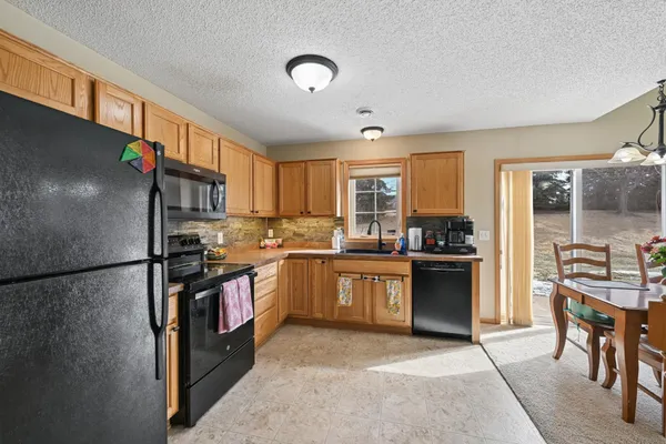 $284,900 | 16424 Elm Creek Lane, Unit 4029, Lakeville, MN 55044
