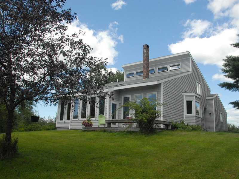 48 Ryder Road Yarmouth, ME 04096 - Photo 1 of 18 Exterior Back.