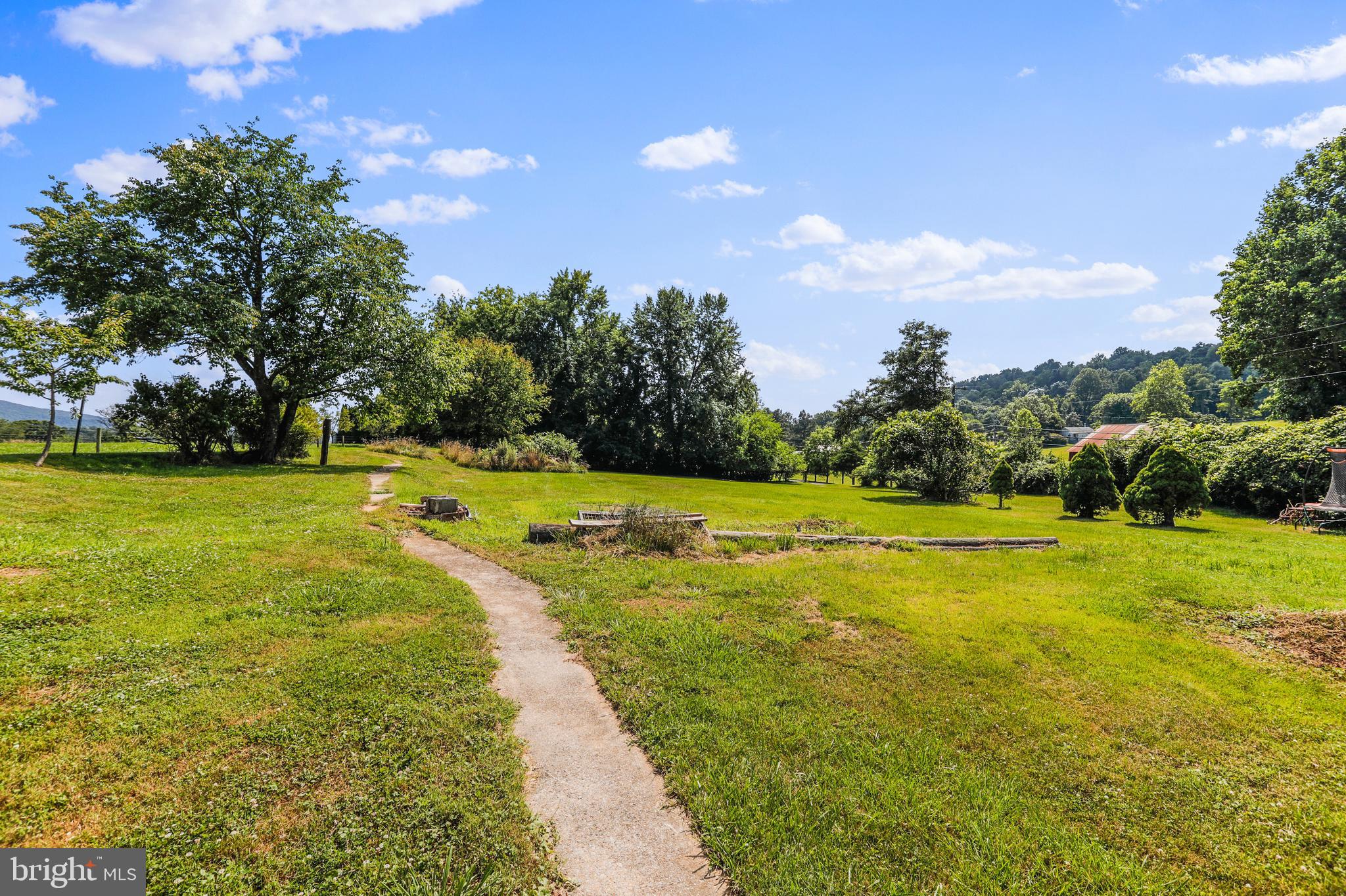 2402 Harpers Ferry Road Sharpsburg, MD 21782 - Photo 21 of 60 Gallery Image 21