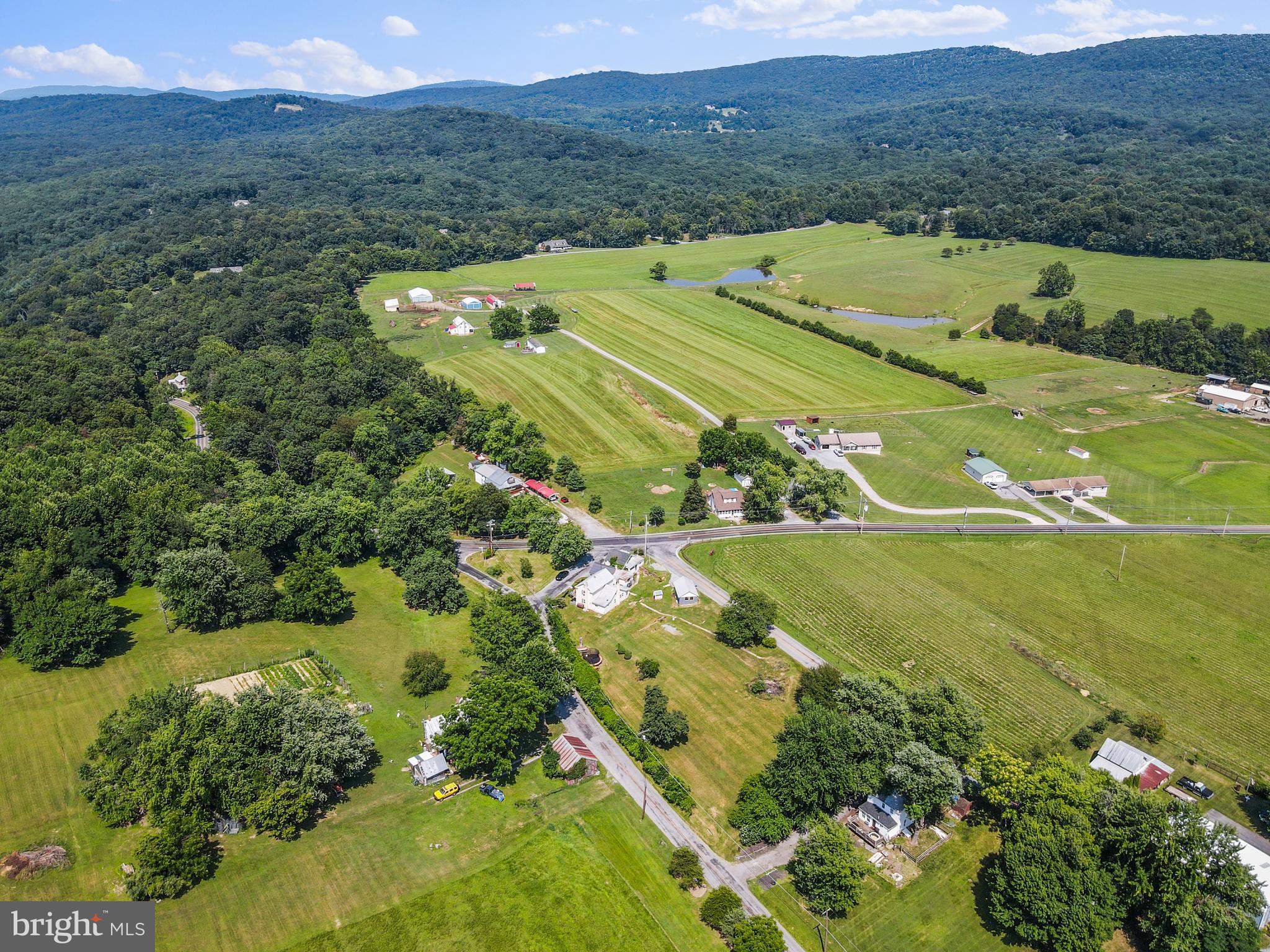 2402 Harpers Ferry Road Sharpsburg, MD 21782 - Photo 33 of 60 Gallery Image 33