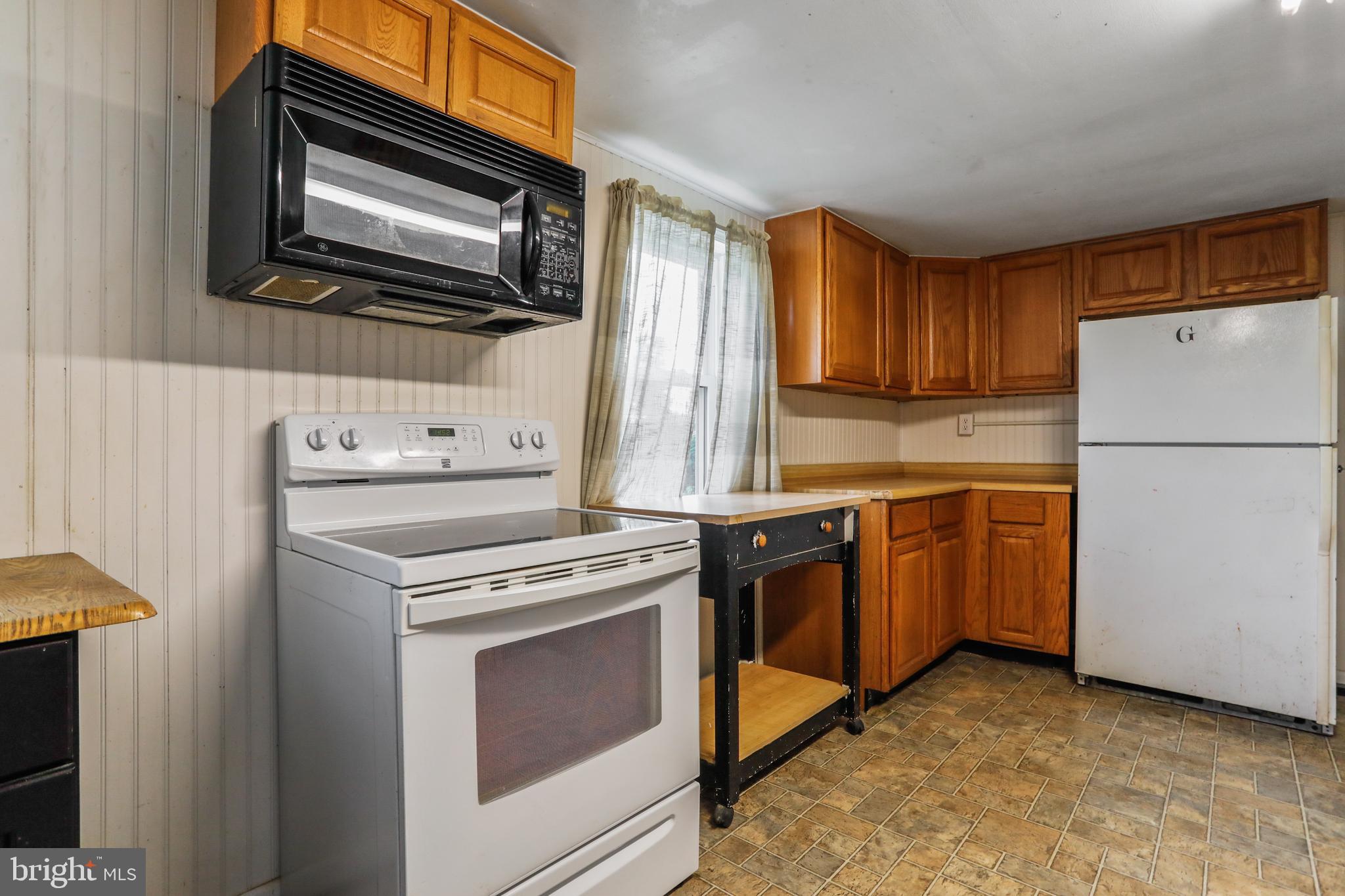 2402 Harpers Ferry Road Sharpsburg, MD 21782 - Photo 40 of 60 Kitchen