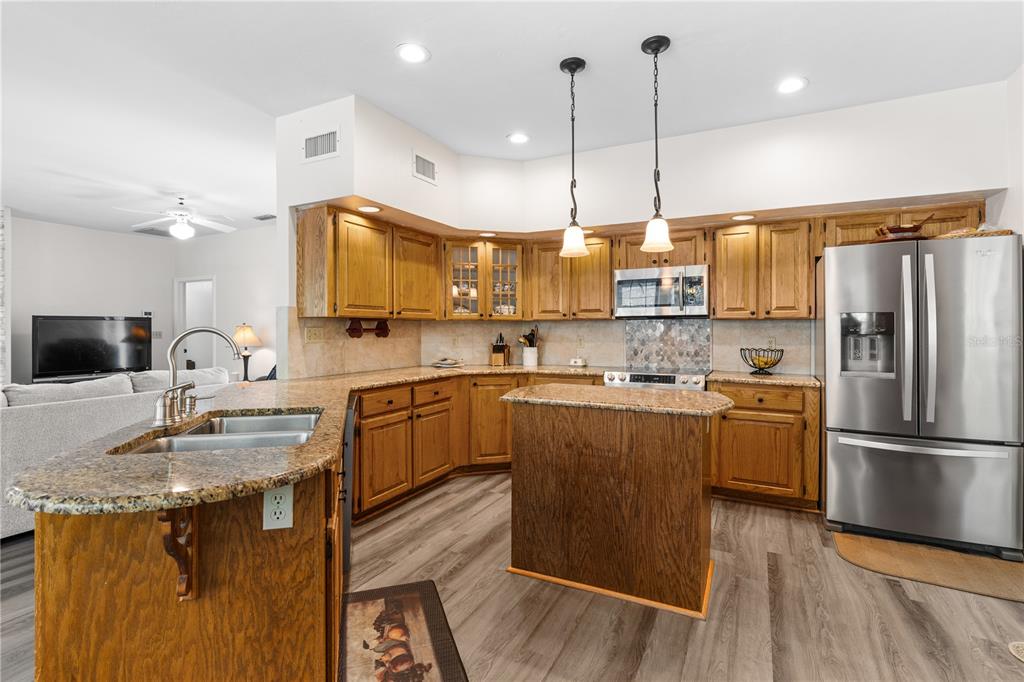 1118 Southwest 112 Street Gainesville, FL 32607 - Photo 16 of 48