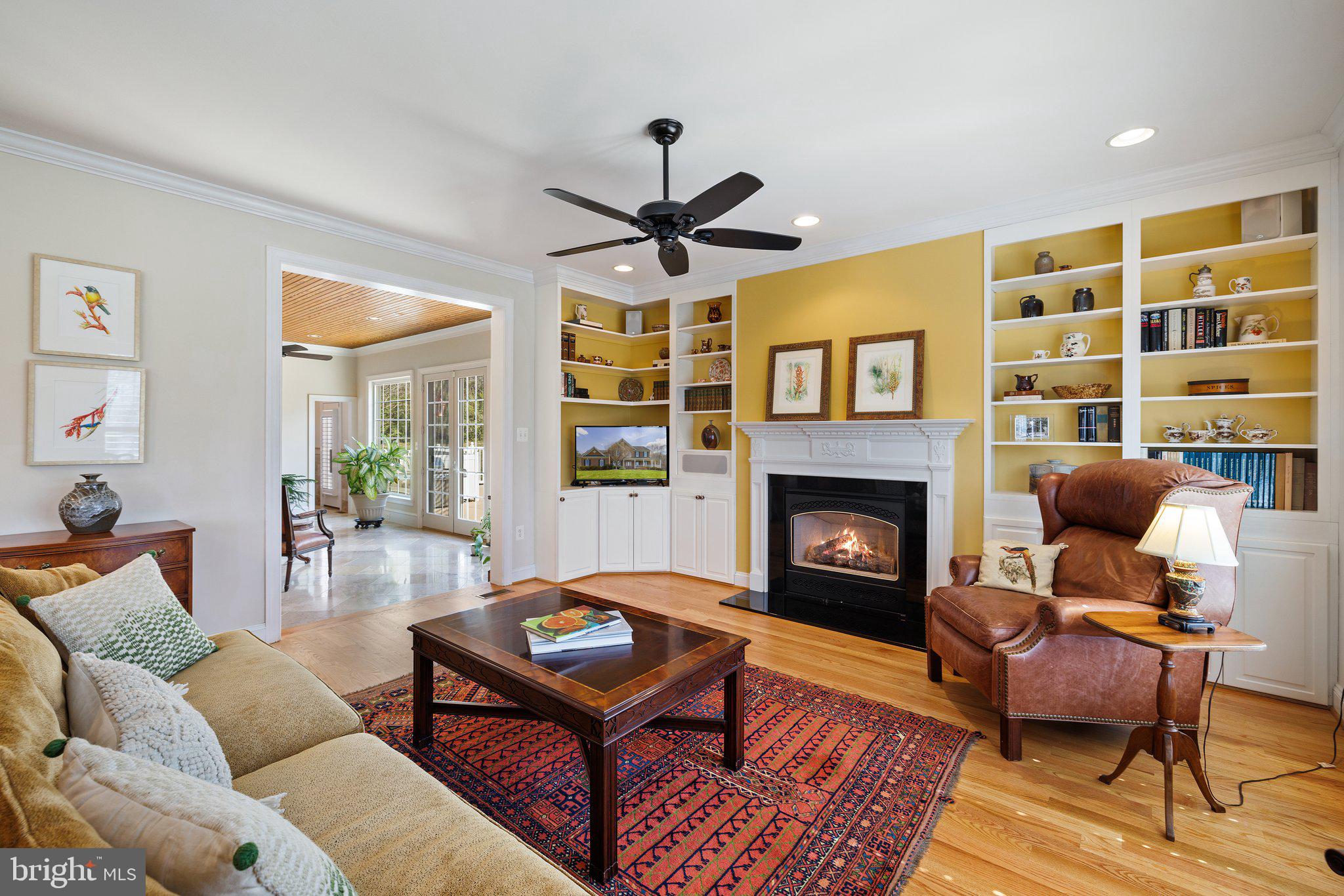 11099 Victor Drive Marshall, VA 20115 - Photo 24 of 65 Main floor family room with gas FP