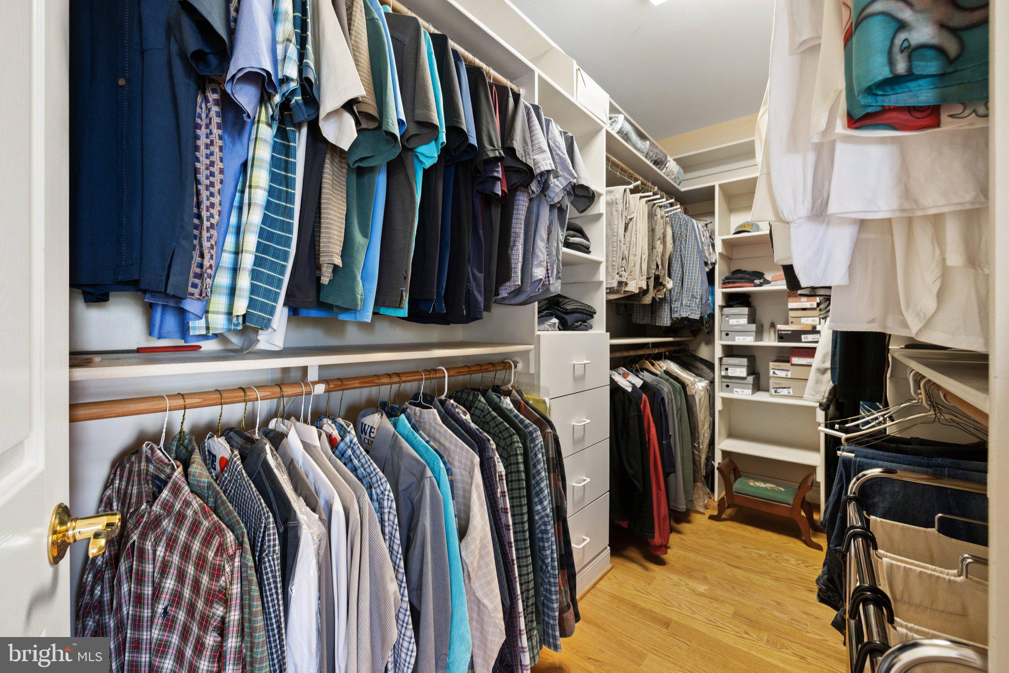 11099 Victor Drive Marshall, VA 20115 - Photo 38 of 65 Bedroom closet main floor