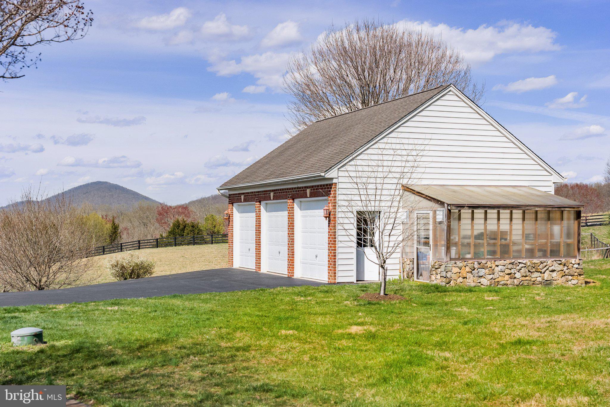 11099 Victor Drive Marshall, VA 20115 - Photo 60 of 65 Detached 3-Car Garage