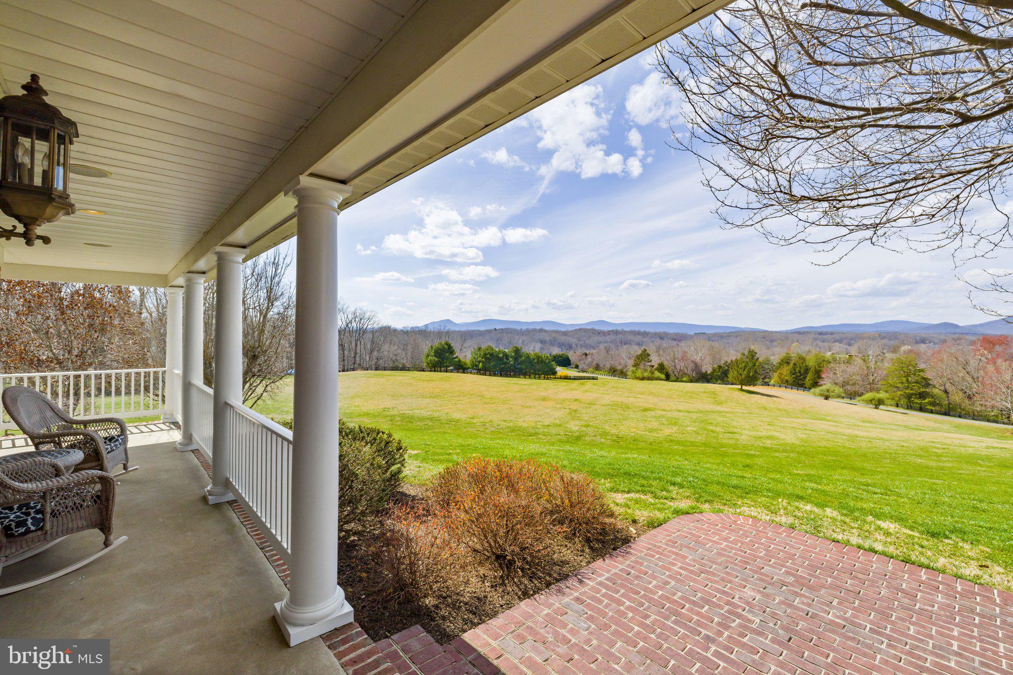 11099 Victor Drive Marshall, VA 20115 - Photo 9 of 65 View from front