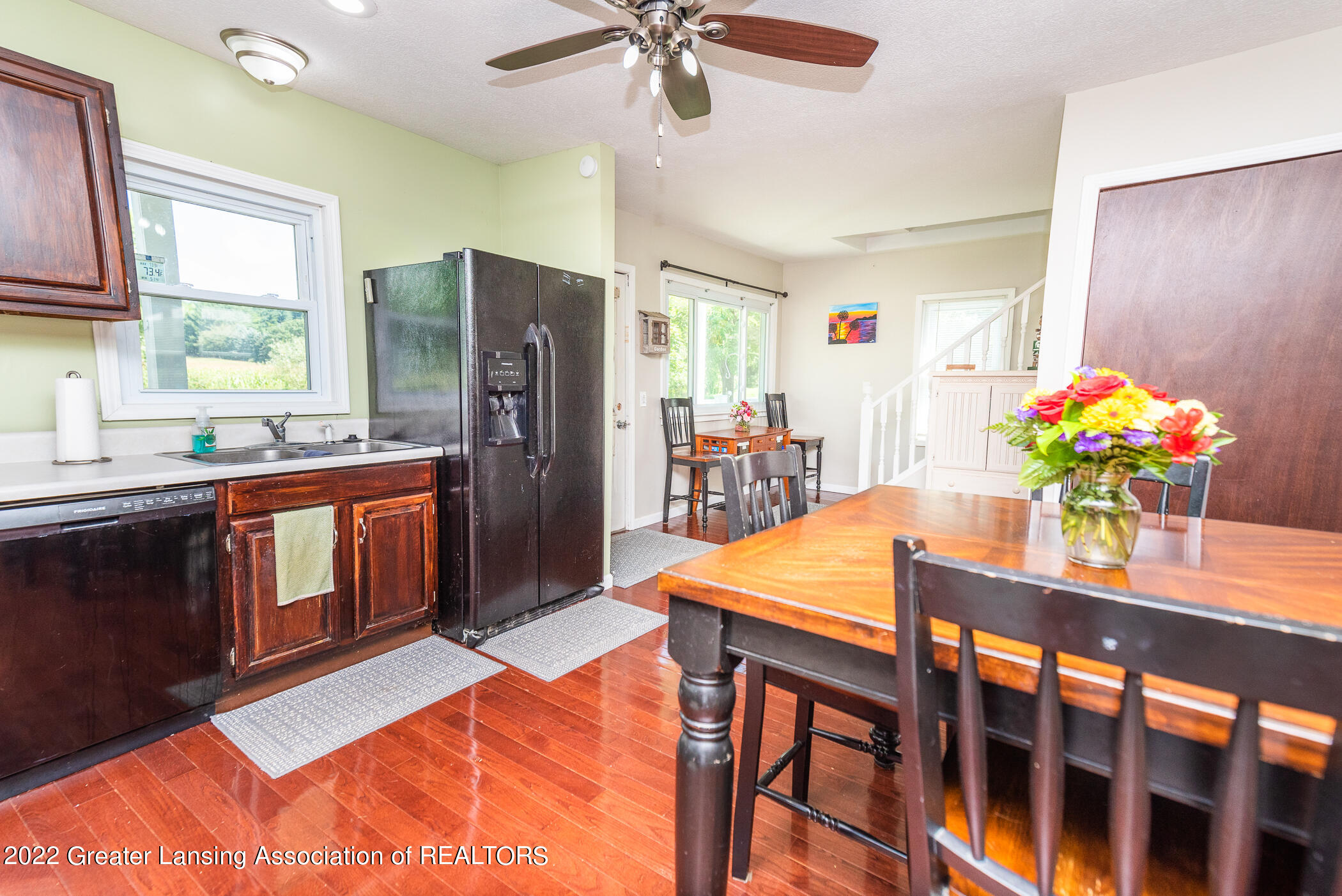 1295 West Columbia Road Mason, MI 48854 - Photo 11 of 51 1295WColumbiaInterior-2