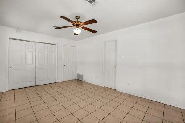 $1,600 | 3311 East FM 813, Unit G, Palmer, TX 75152