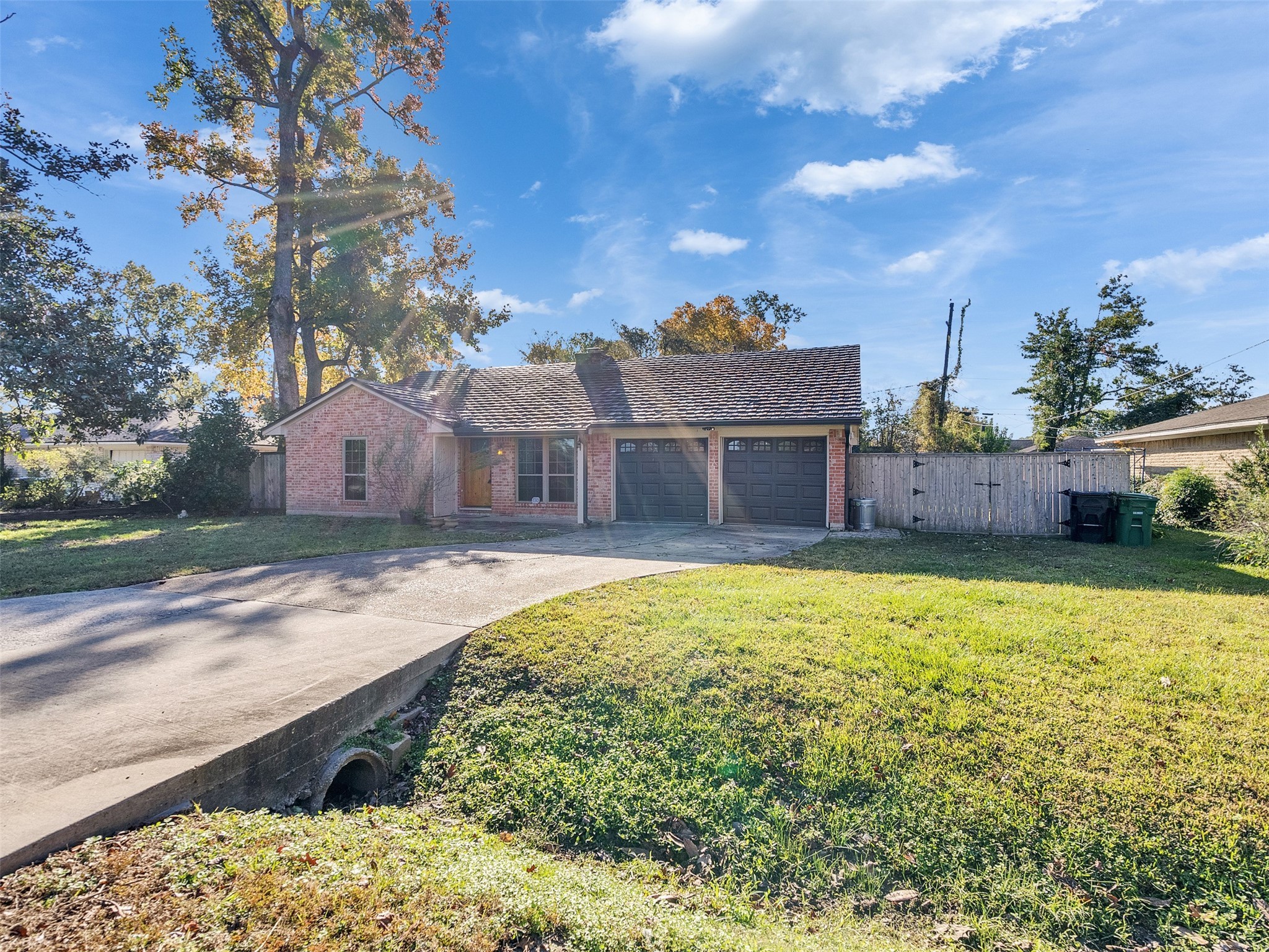 730 Broad Ripple Drive Houston, TX 77336 - Photo 27 of 28 front view of a house with a yard