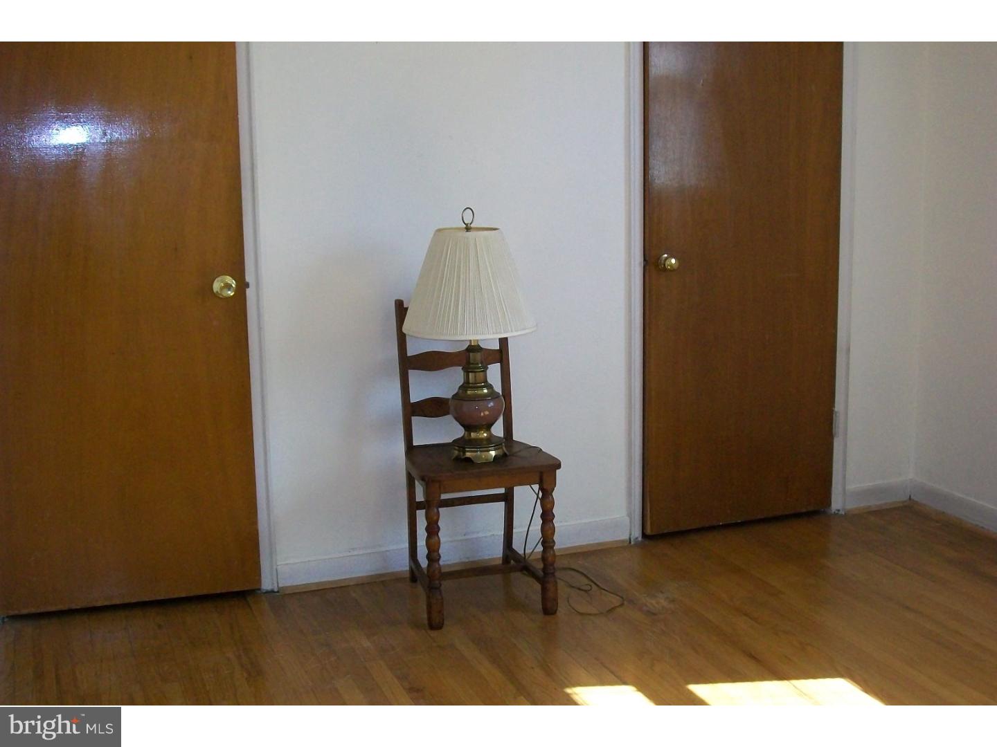 3707 West Country Club Road Philadelphia, PA 19131 - Photo 13 of 21 Bedroom - Main