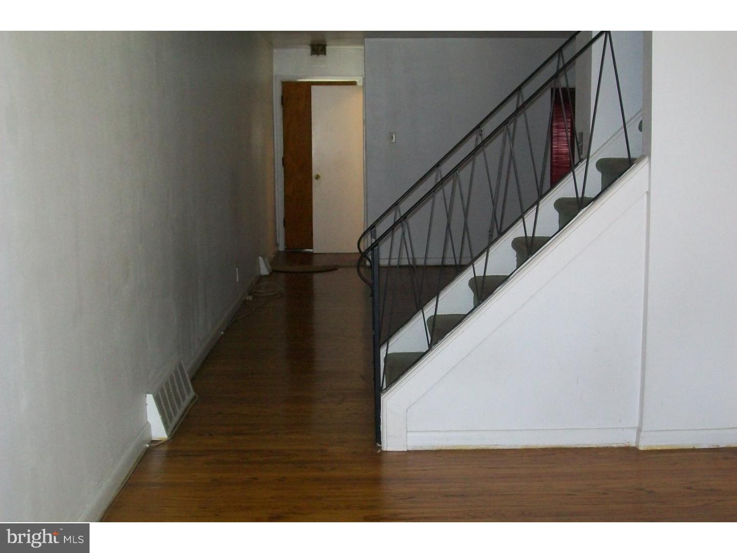 3707 West Country Club Road Philadelphia, PA 19131 - Photo 5 of 21 Gallery Image 5