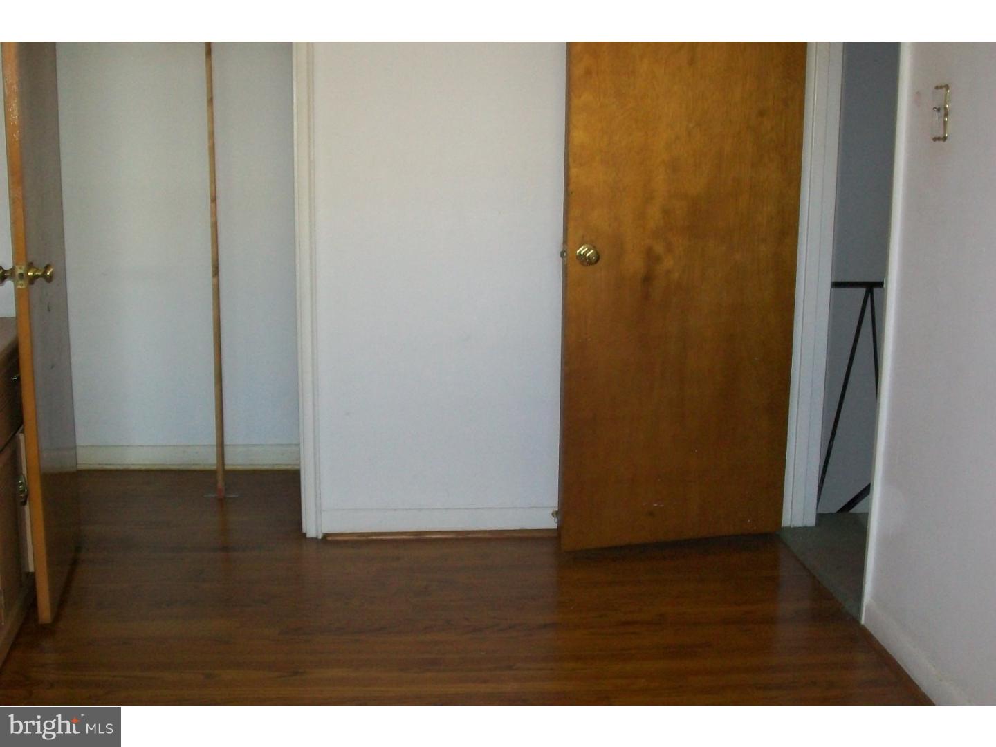 3707 West Country Club Road Philadelphia, PA 19131 - Photo 8 of 21 Gallery Image 8