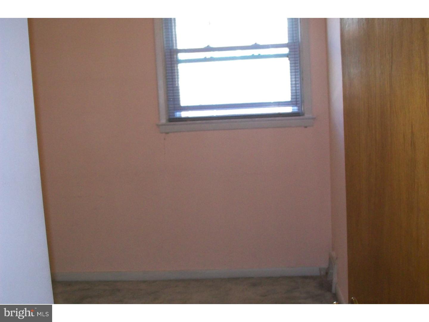 3707 West Country Club Road Philadelphia, PA 19131 - Photo 9 of 21 Gallery Image 9