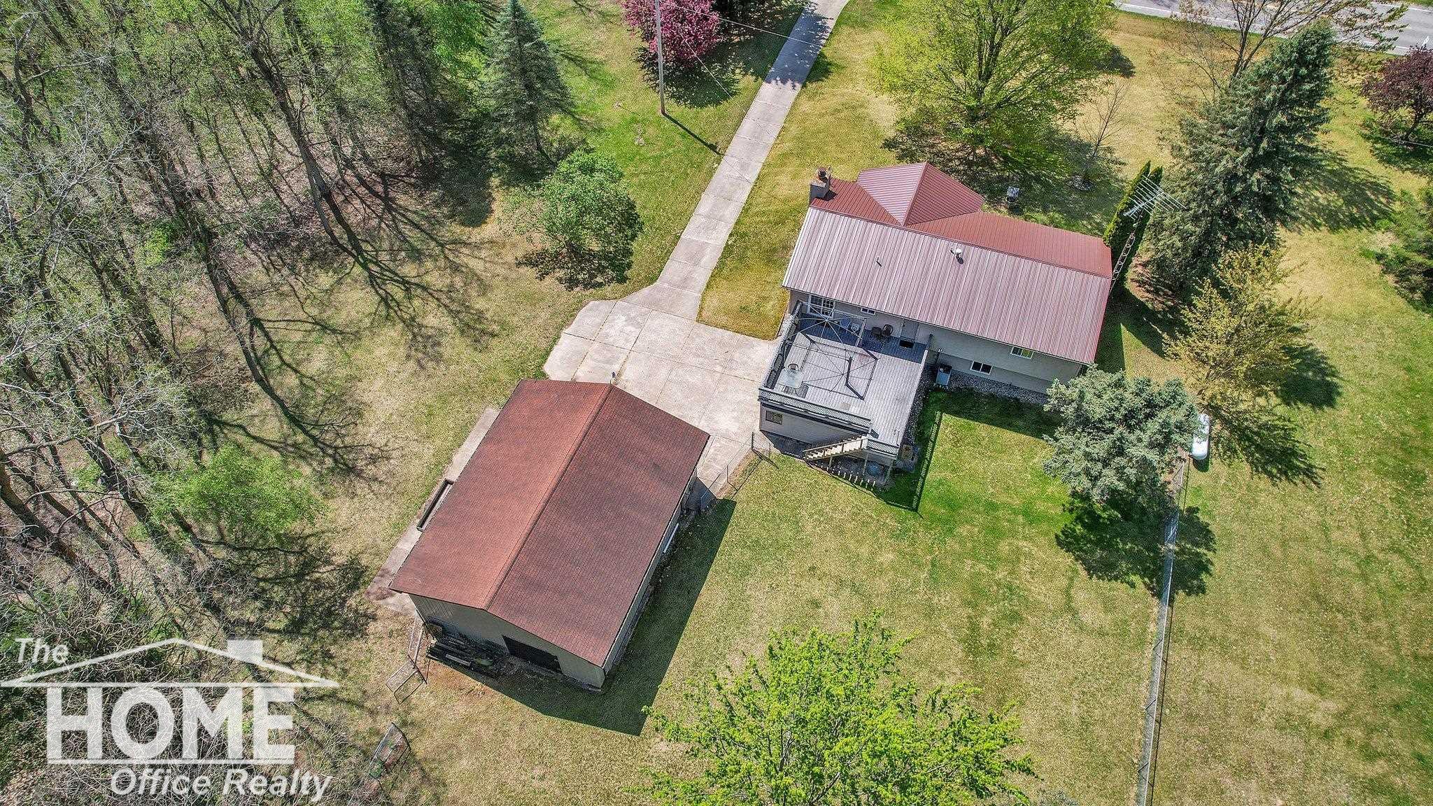 13315 South Duffield Road Byron, MI 48418 - Photo 3 of 36