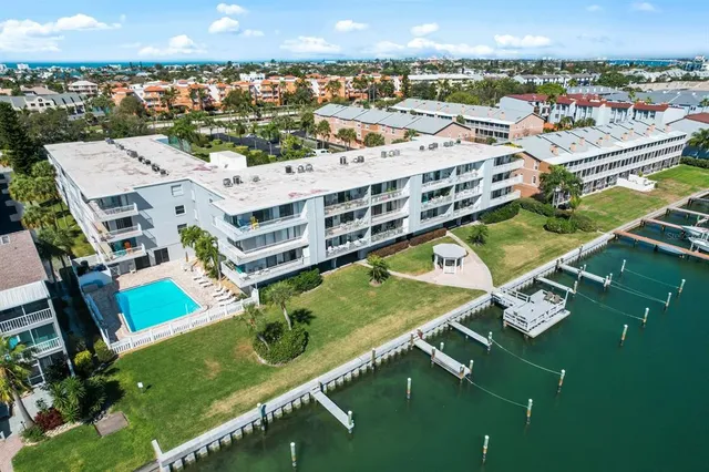 $2,850 | 719 Pinellas Bayway South, Unit 110, Tierra Verde, FL 33715