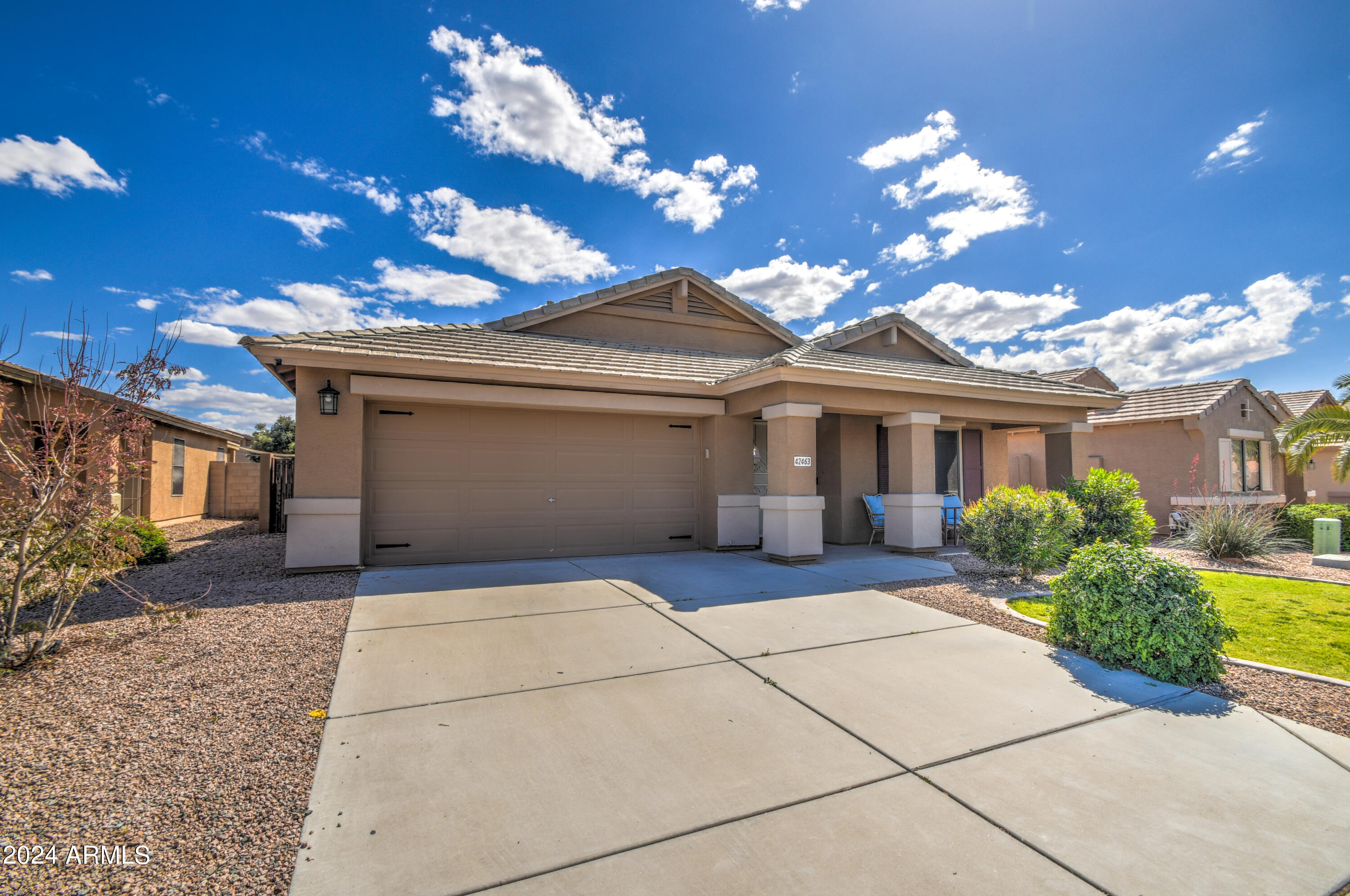 42463 West Venture Road Maricopa, AZ 85138 - Photo 3 of 21 Front