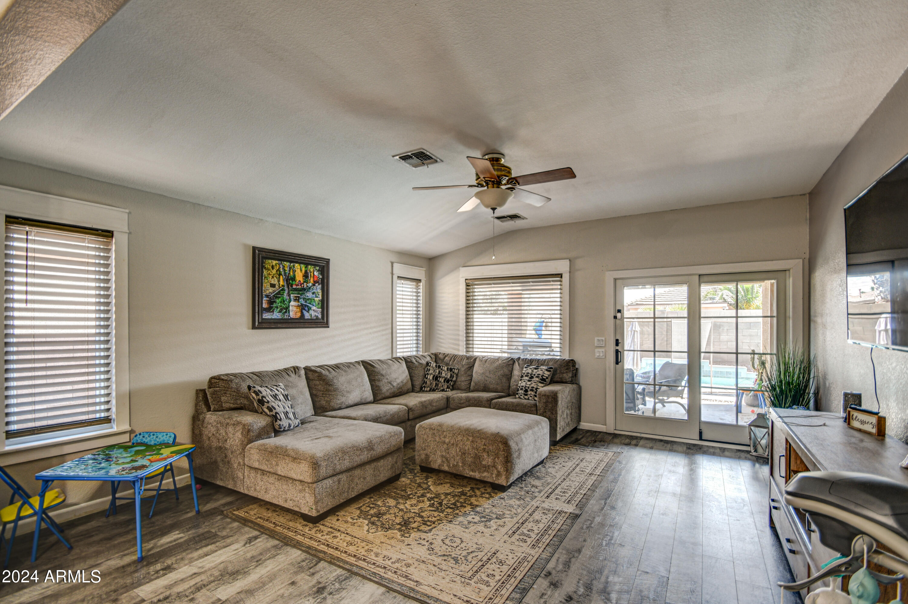 42463 West Venture Road Maricopa, AZ 85138 - Photo 9 of 21 Family Room
