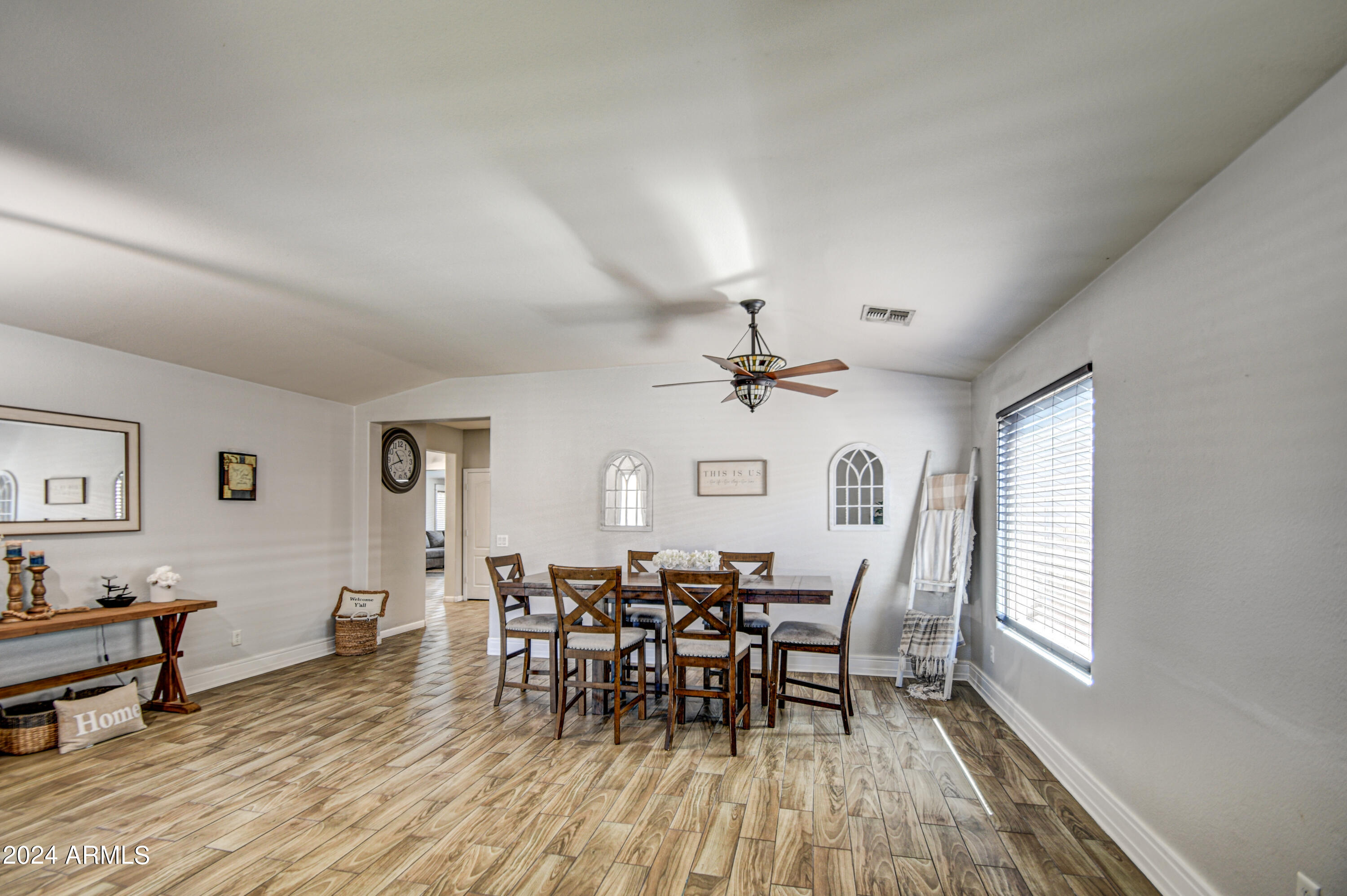 42463 West Venture Road Maricopa, AZ 85138 - Photo 10 of 21 Living Room