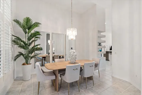 $1,399,000 | 2805 Hampton Circle East, Delray Beach, FL 33445