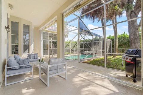 $1,399,000 | 2805 Hampton Circle East, Delray Beach, FL 33445