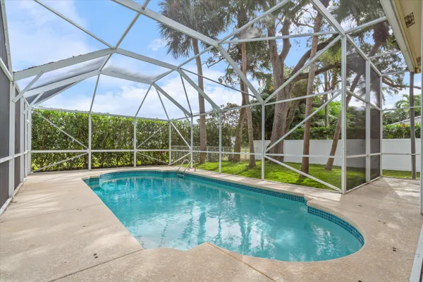 $1,485,000 | 2805 Hampton Circle East, Delray Beach, FL 33445