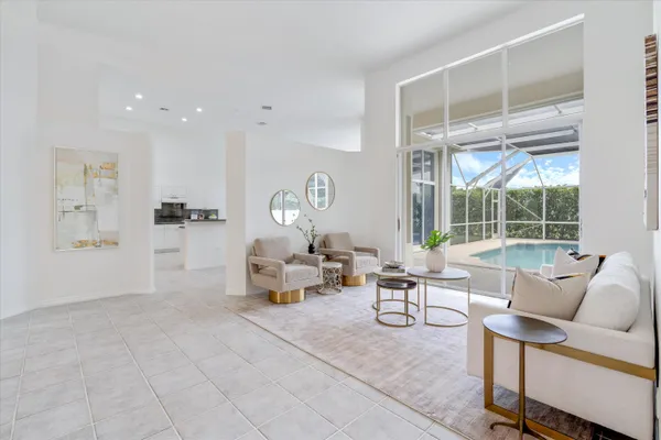 $1,485,000 | 2805 Hampton Circle East, Delray Beach, FL 33445