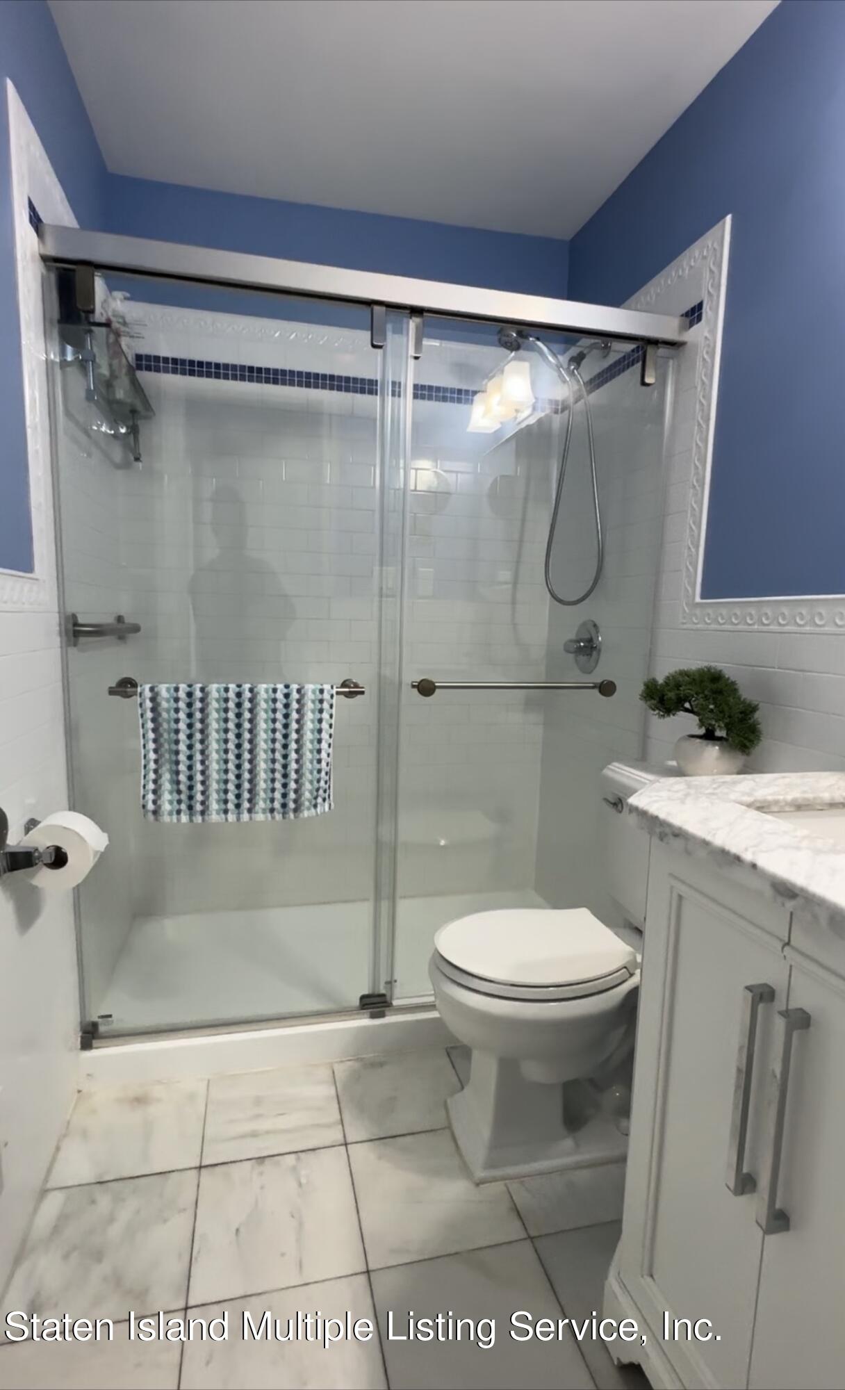 109 Hempstead Avenue Staten Island, NY 10306 - Photo 12 of 31 IMG_5437