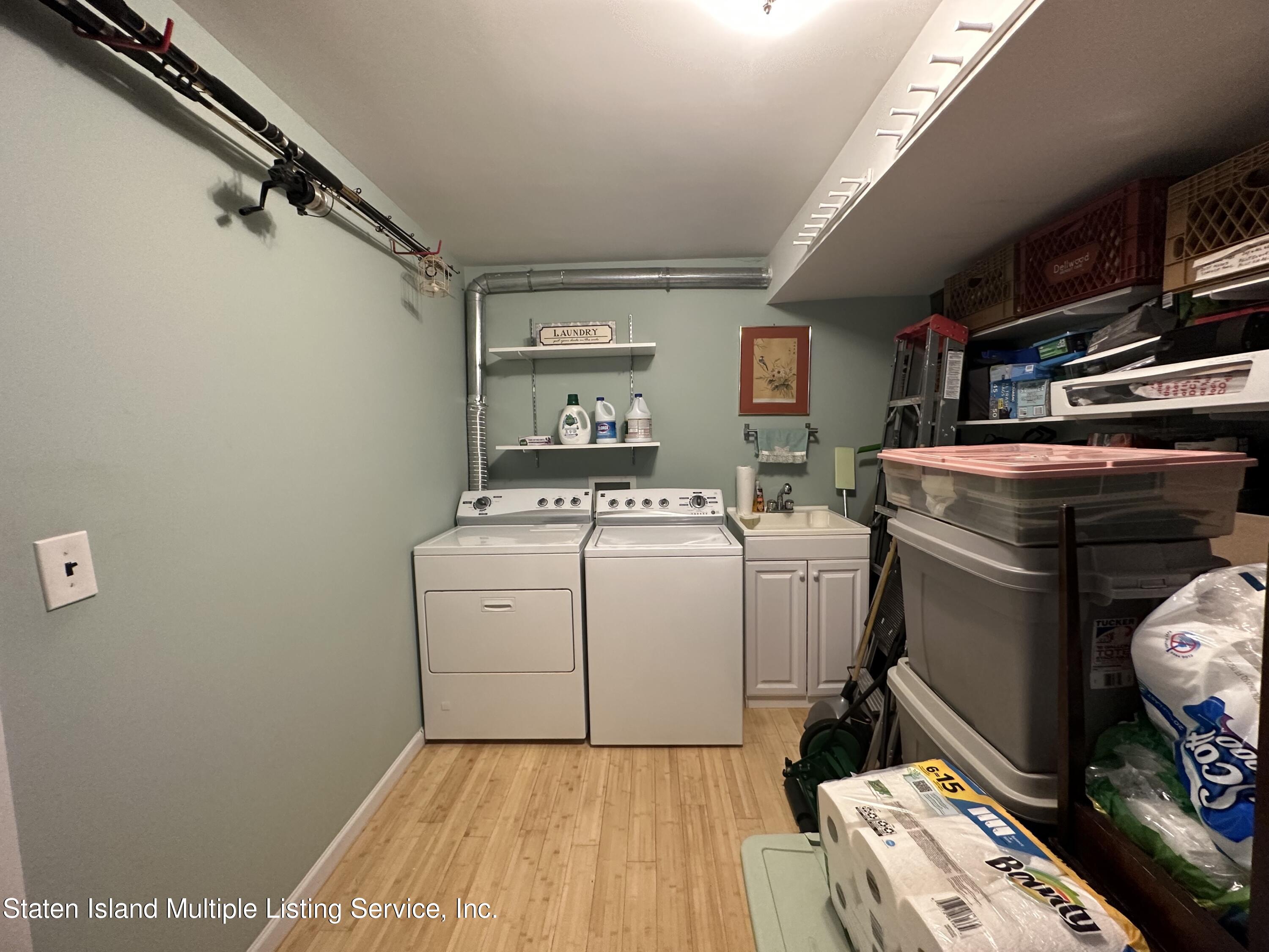 109 Hempstead Avenue Staten Island, NY 10306 - Photo 25 of 31 IMG_5410