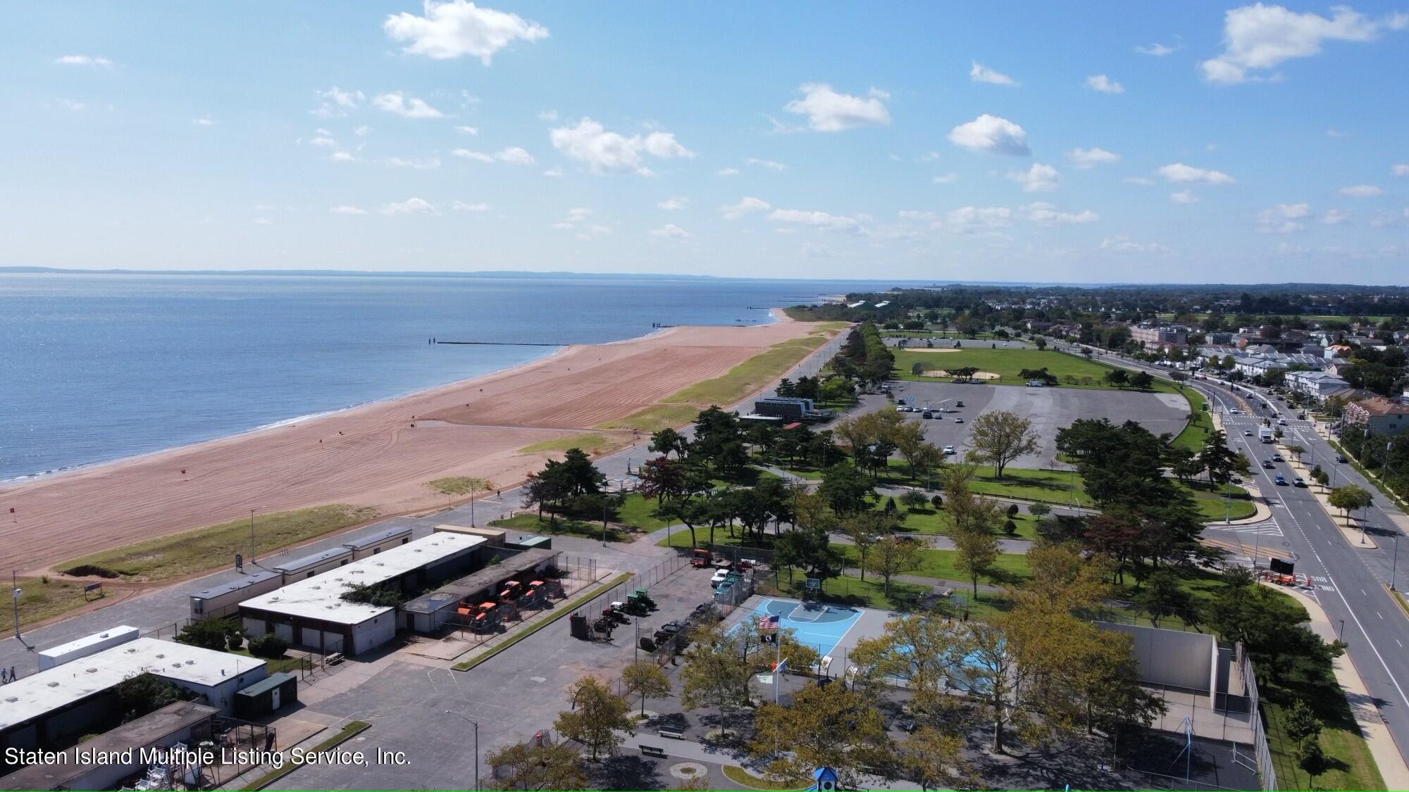 109 Hempstead Avenue Staten Island, NY 10306 - Photo 31 of 31 dji_fly_20230919_121104_969_169513994163