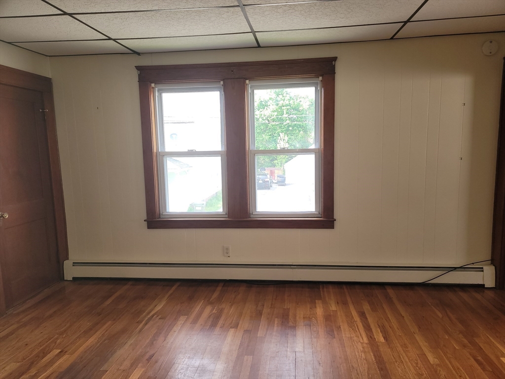 13 Hartley Street, Unit 2L Webster, MA 01570 - Photo 4 of 7
