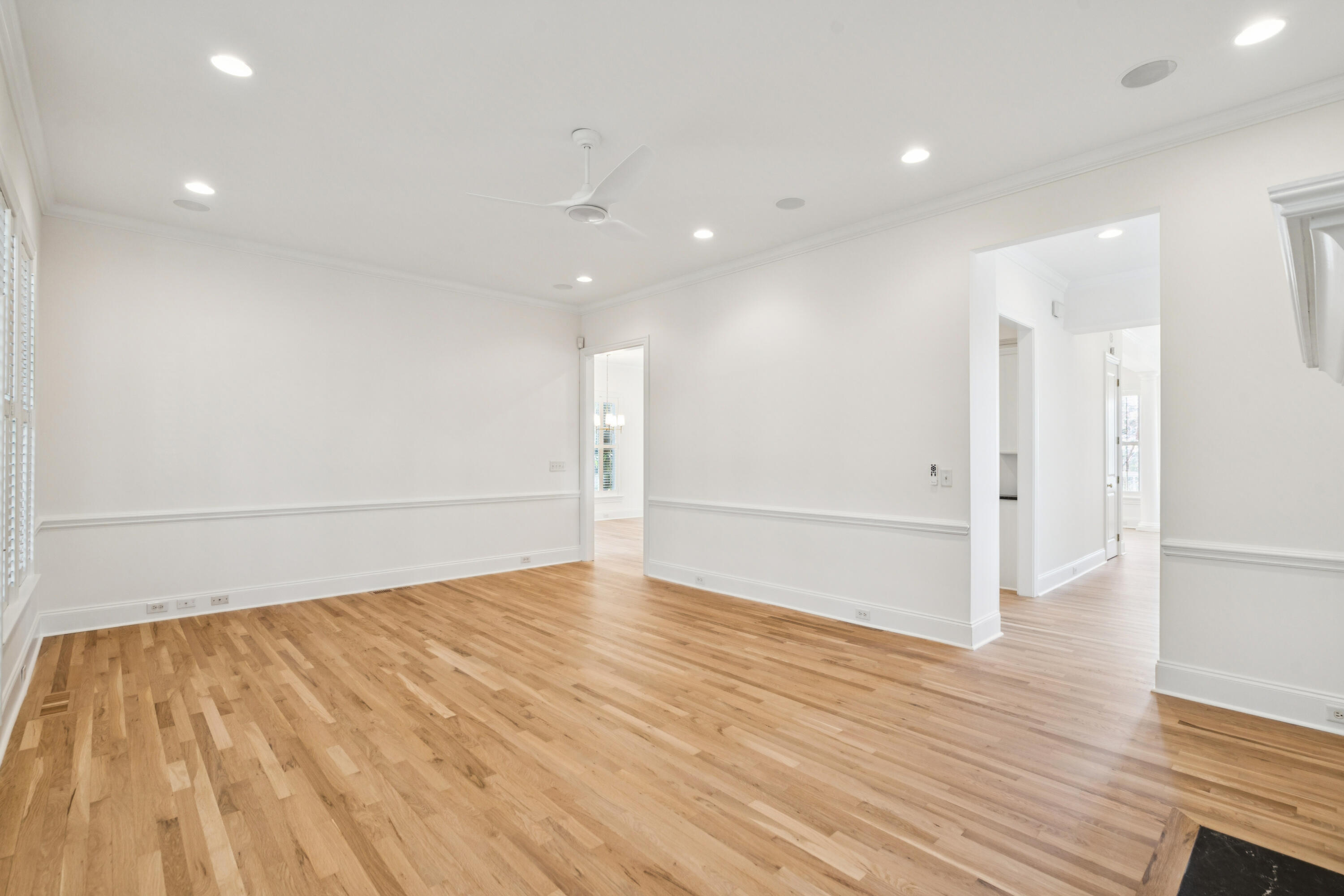 832 Fiddlers Point Lane Mount Pleasant, SC 29464 - Photo 16 of 31 832FiddlersPointLn-KeenEyeMarketing-032