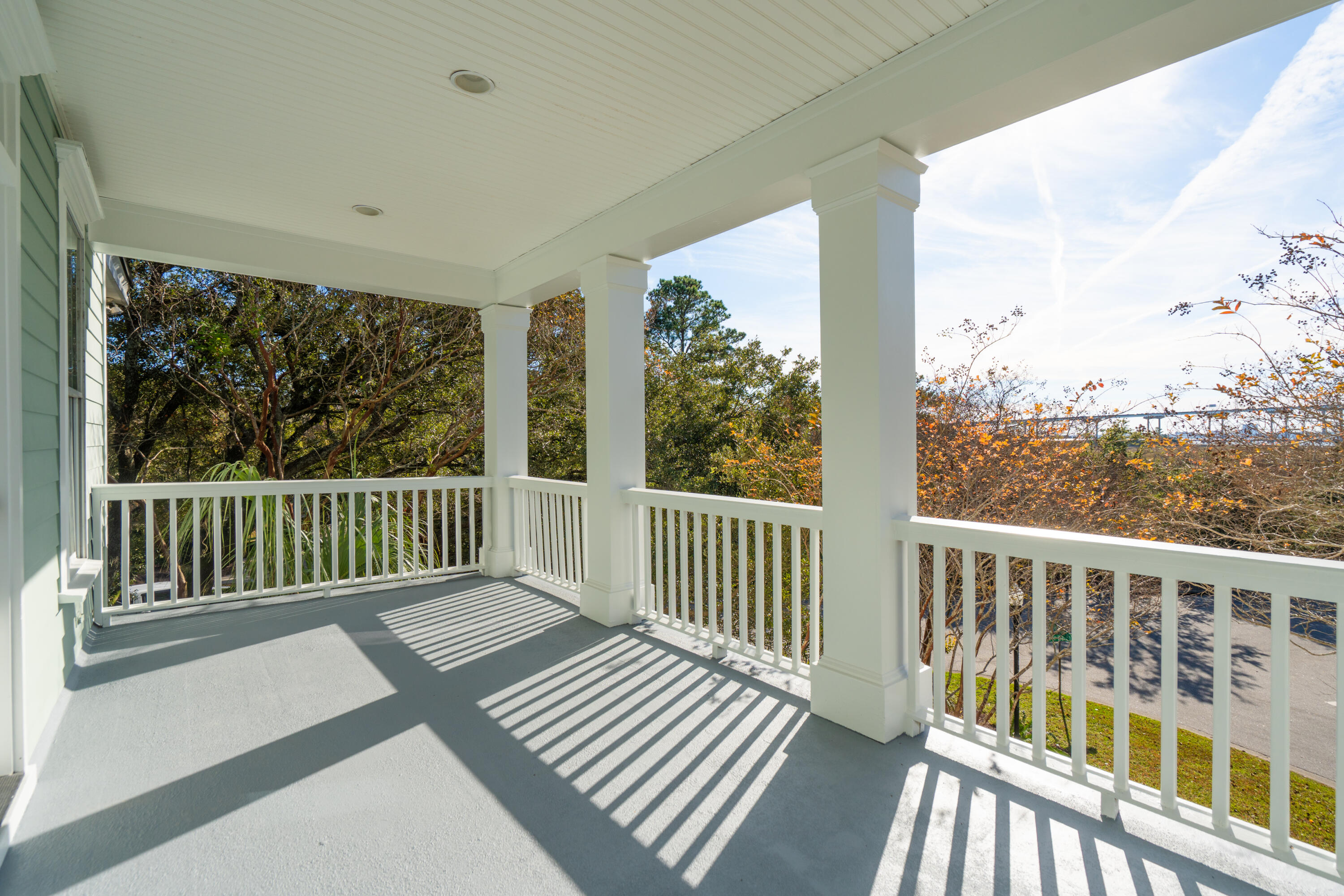 832 Fiddlers Point Lane Mount Pleasant, SC 29464 - Photo 20 of 31 832FiddlersPointLn-KeenEyeMarketing-040