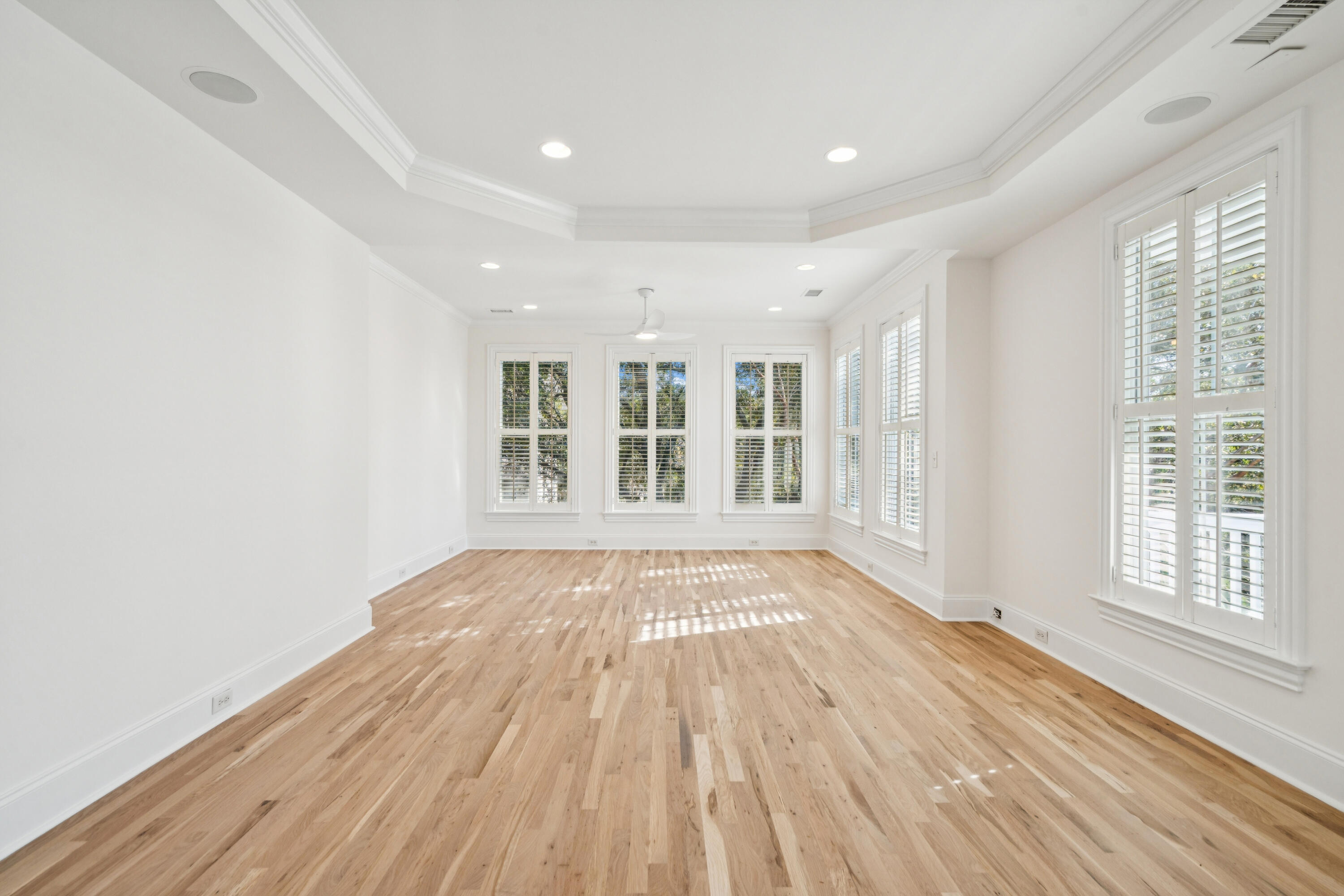 832 Fiddlers Point Lane Mount Pleasant, SC 29464 - Photo 21 of 31 832FiddlersPointLn-KeenEyeMarketing-043