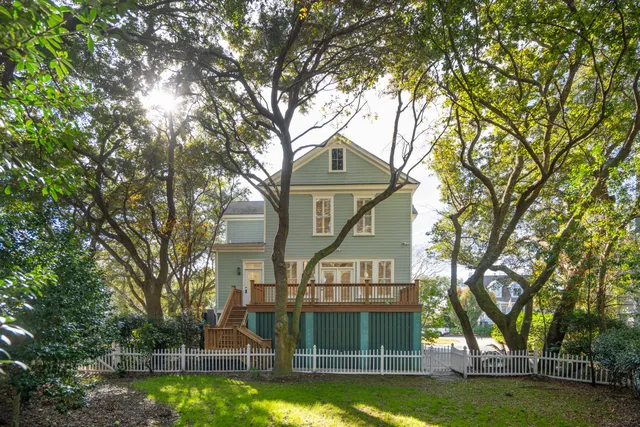 $1,795,000 | 832 Fiddlers Point Lane, Mount Pleasant, SC 29464