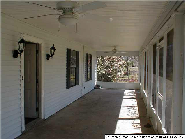 13919 Hood Road Denham Springs, LA 70726 - Photo 2 of 6 Gallery Image 2