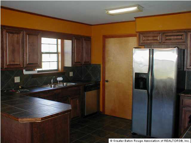 13919 Hood Road Denham Springs, LA 70726 - Photo 4 of 6 Gallery Image 4