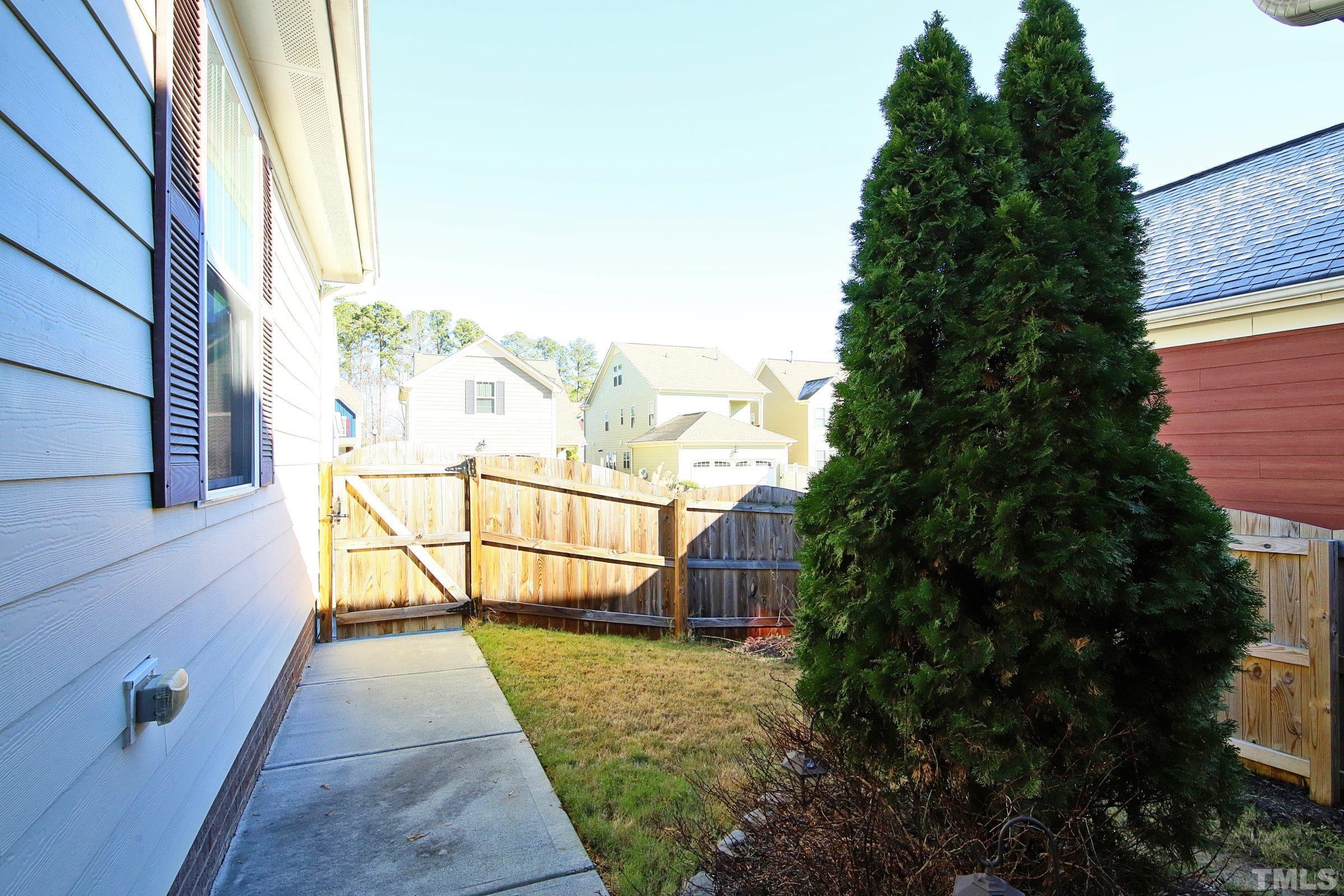 833 Wildflower Ridge Road Wake Forest, NC 27587 - Photo 34 of 45 Gallery Image 34