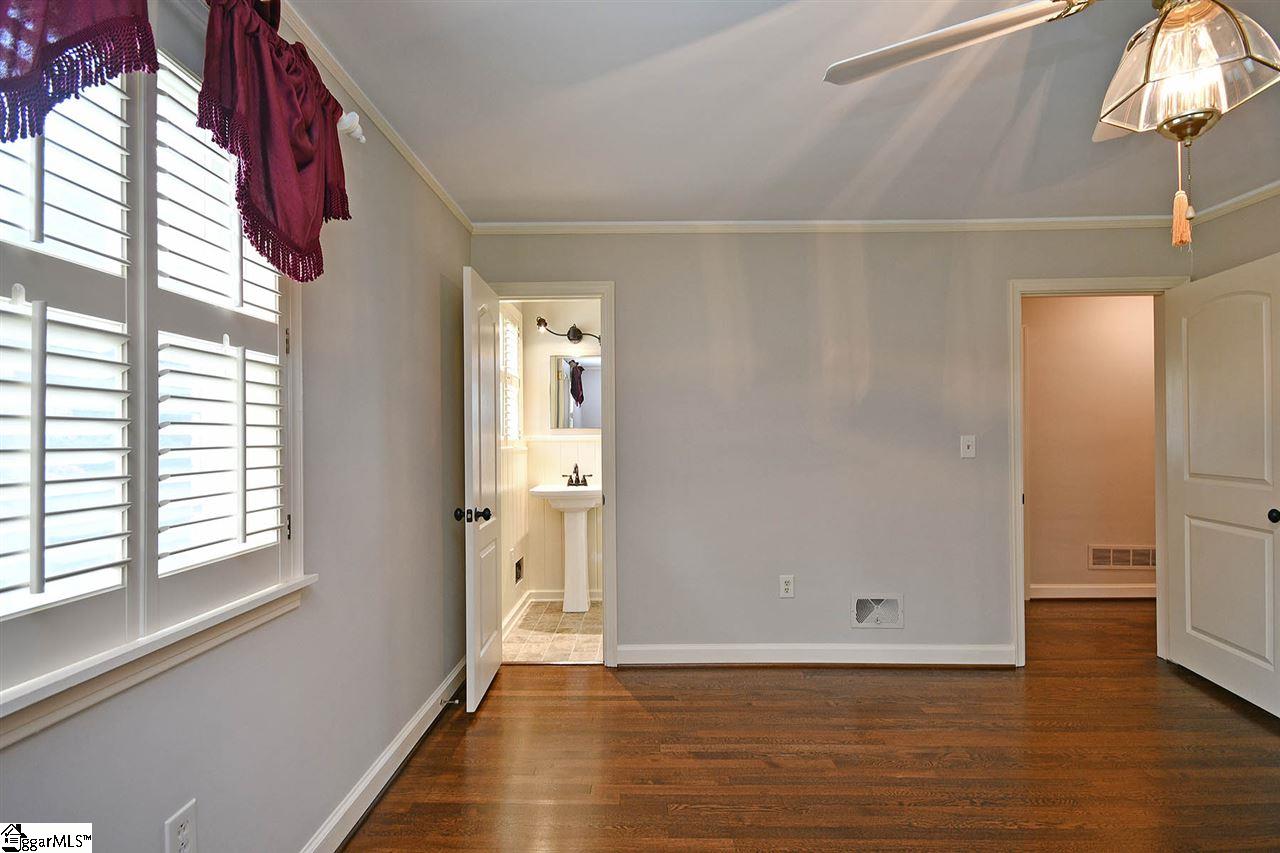 246 Mulberry Road Easley, SC 29640 - Photo 16 of 36