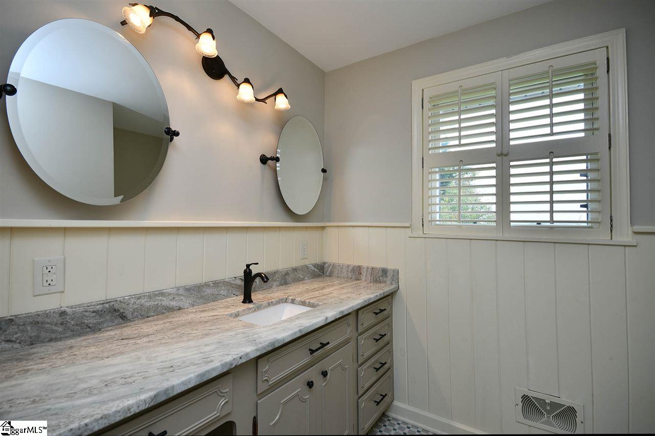246 Mulberry Road Easley, SC 29640 - Photo 22 of 36