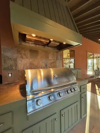 $1,375,000 | 306 Charles Road, Kerrville, TX 78028