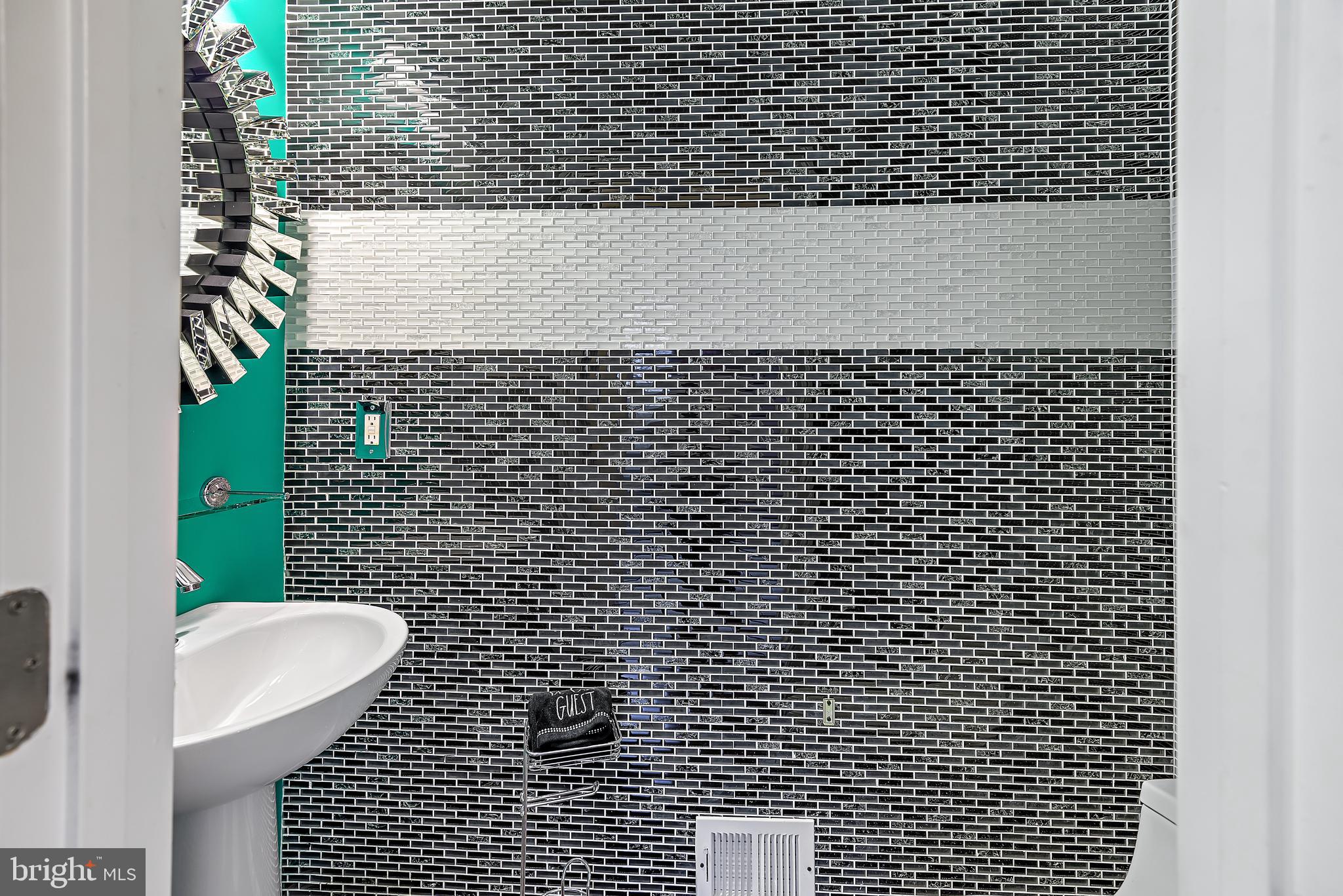 13003 Contee Manor Road Bowie, MD 20721 - Photo 40 of 93 Powder Room with Textured Wall