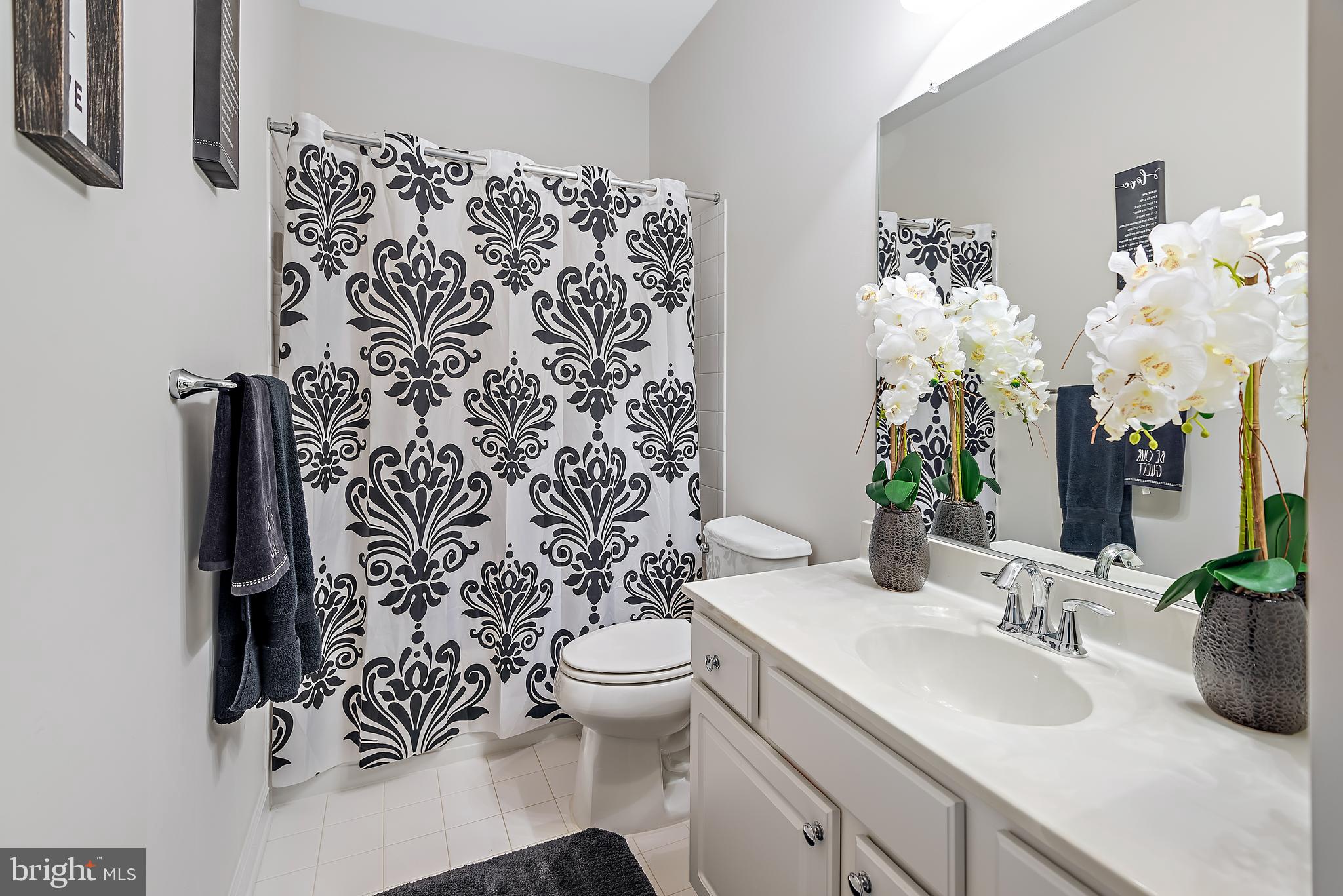 13003 Contee Manor Road Bowie, MD 20721 - Photo 64 of 93 Bathroom Suite #4