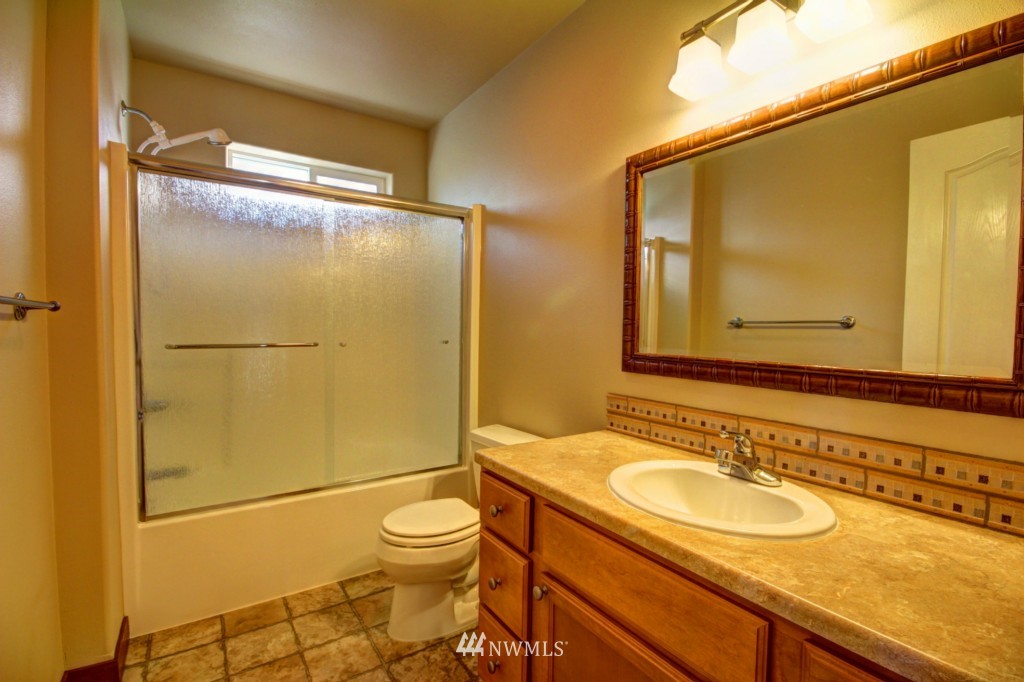 8782 Vinup Road Lynden, WA 98264 - Photo 22 of 25 Gallery Image 22