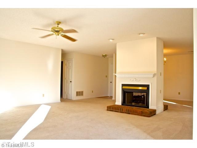 3907 Braddock Road High Point, NC 27265 - Photo 10 of 16 Dining Room.