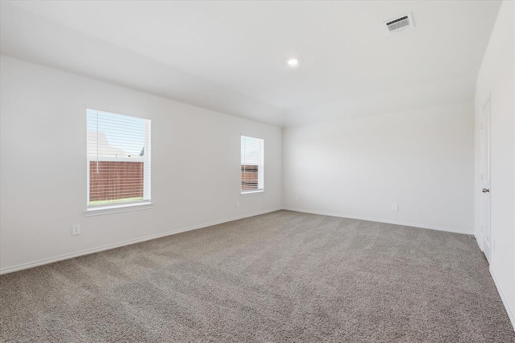 722 Orchid Way Pilot Point, TX 76258 - Photo 20 of 34