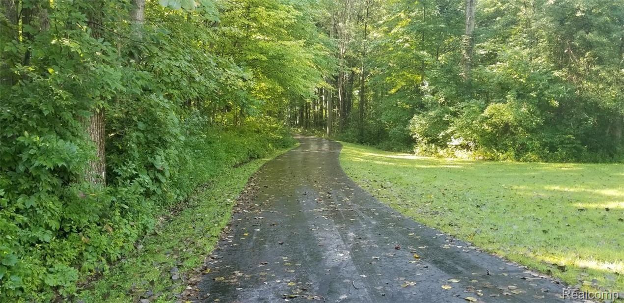 6130 Short Cut Road Marine City, MI 48039 - Photo 4 of 15 20180904_095747.jpg