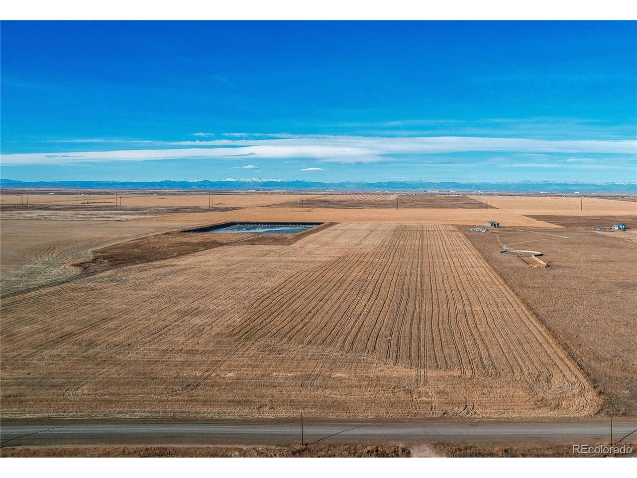 Manila Road Bennett, CO 80102 - Photo 5 of 24 a view of a room