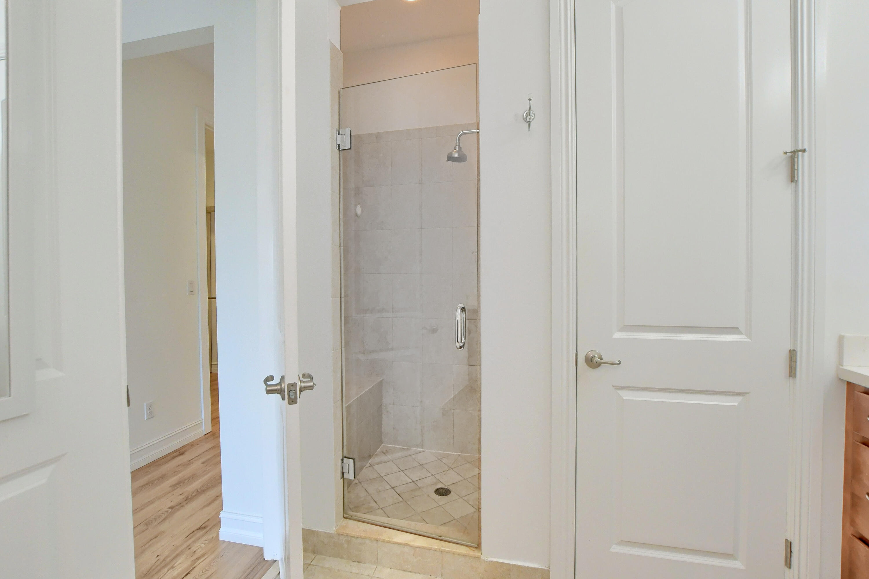 100 Northwest 69th Circle, Unit 15 Boca Raton, FL 33487 - Photo 21 of 45 Bathroom