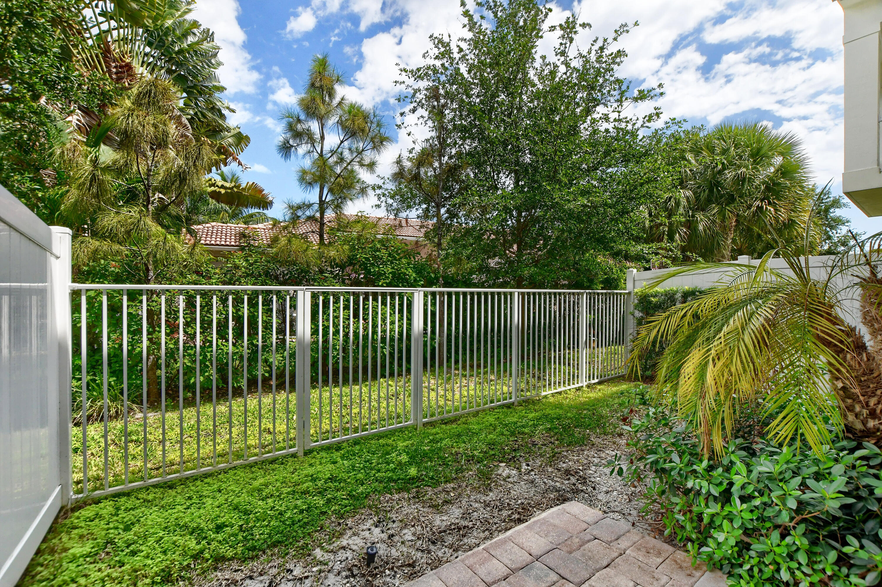 100 Northwest 69th Circle, Unit 15 Boca Raton, FL 33487 - Photo 32 of 45 Back