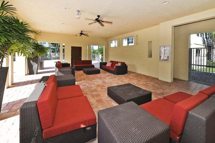 100 Northwest 69th Circle, Unit 15 Boca Raton, FL 33487 - Photo 40 of 45 Community Space